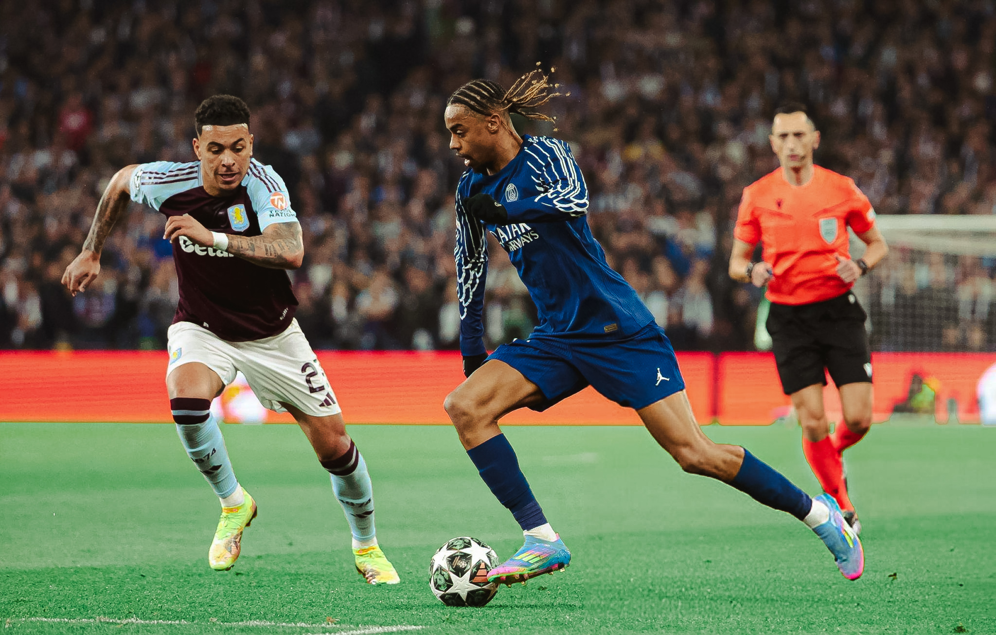 PSG X Aston Villa - Barcola